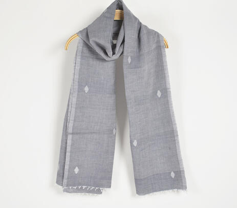 Handloom cotton grey scarf