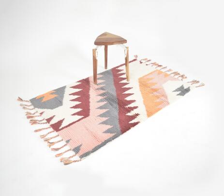 Handwoven aztec tasseled woolen rug