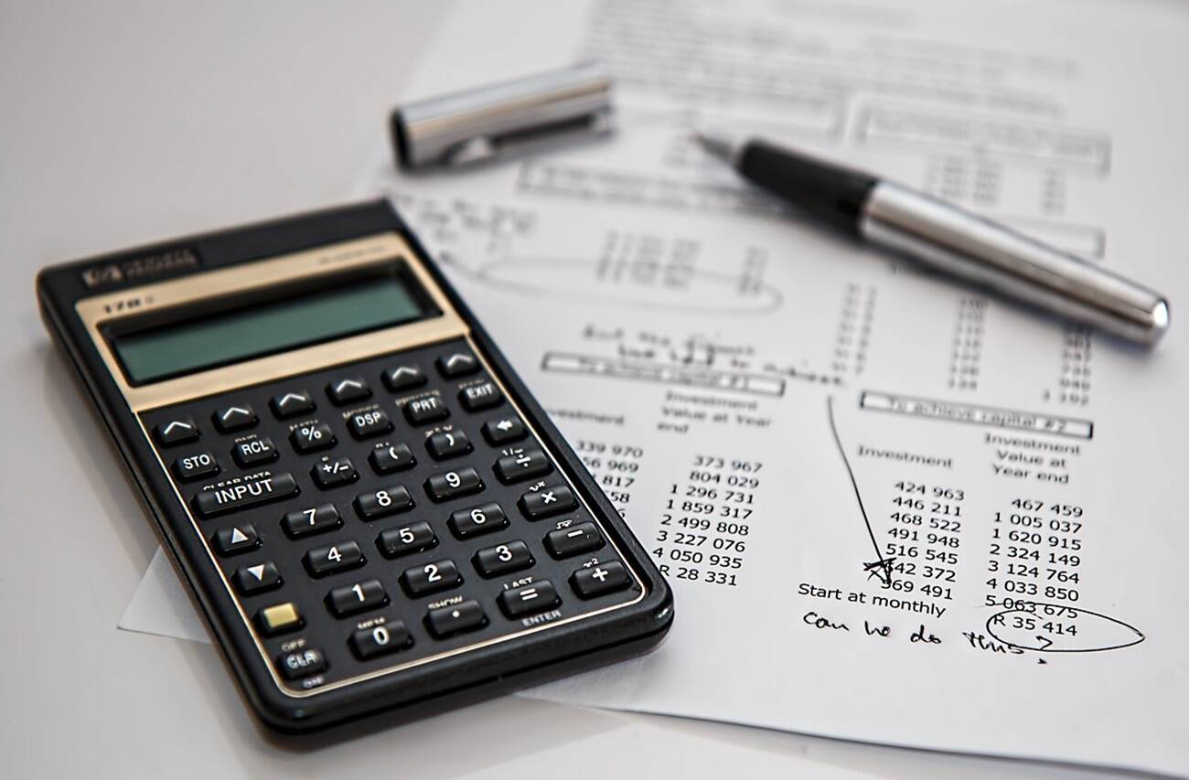 Calculator and balance sheets